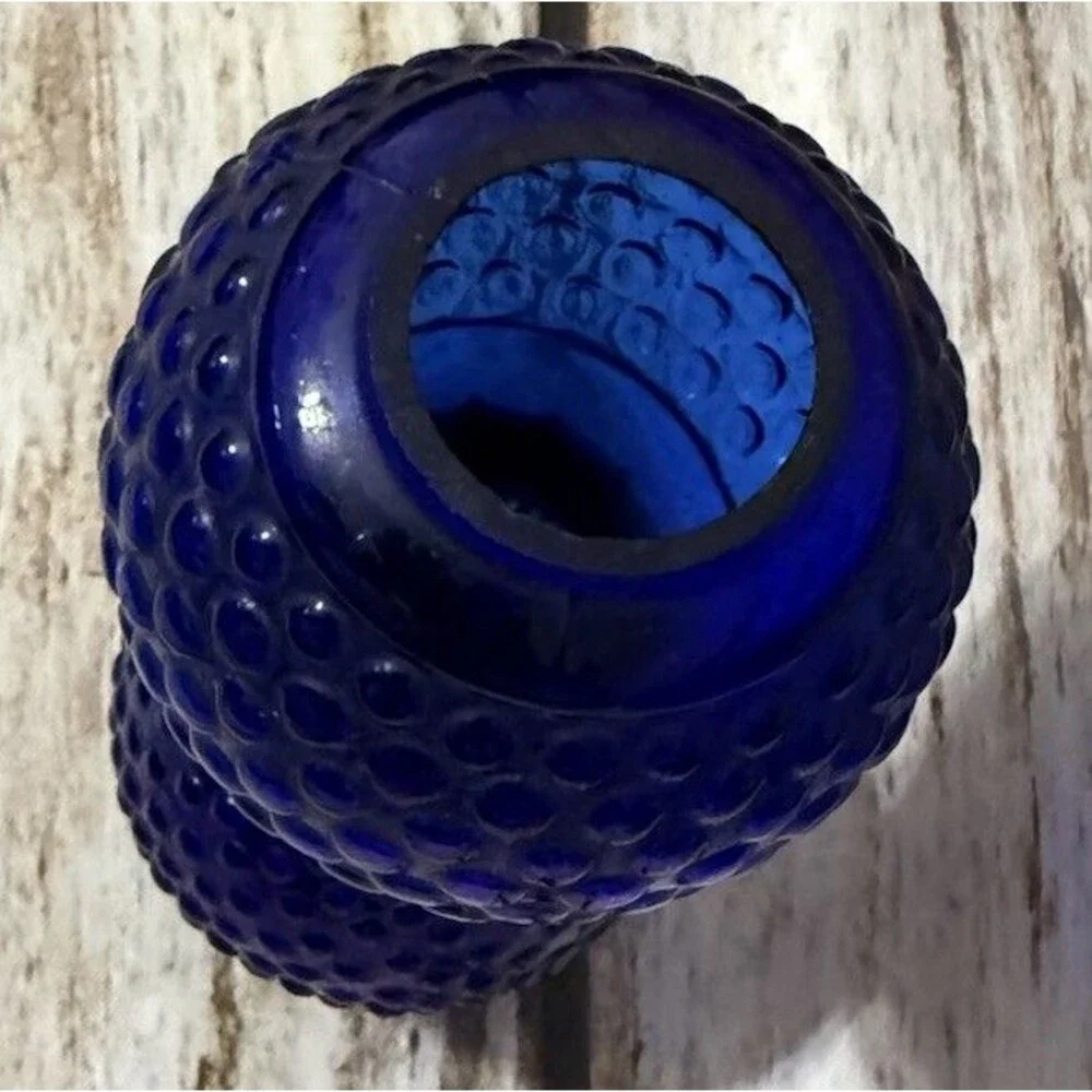 VINTAGE HOBNAIL SAPPHIRE BLUE MINITURE OIL LAMP BLUE CHIMNEY HONG KONG 6.5